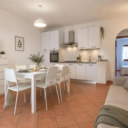 La Reggia Di Nausica Apartman *